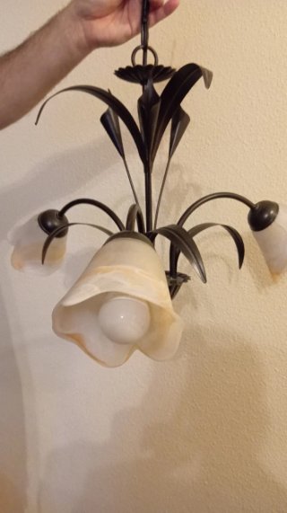Lámpara de techo 3 tulipas flor.