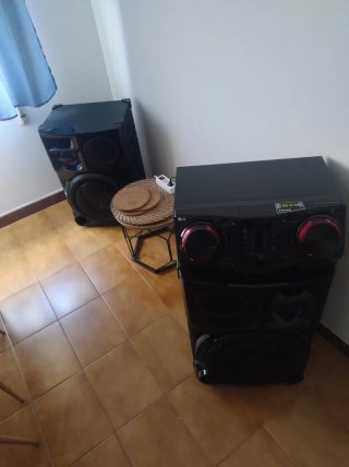 Sistema de Sonido 3500W RMS CJ98