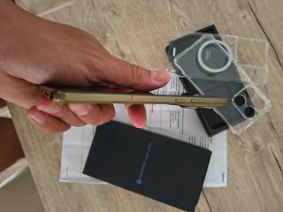 Motorola Signature - olive green