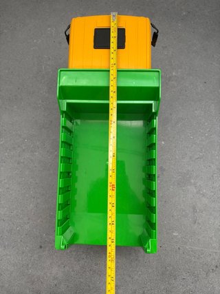 Camión Volquete Bruder TGA 41440 Amarillo