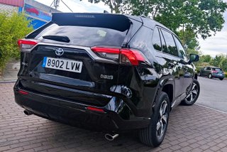 Toyota RAV4 Híbrido Enchufable 4x4 - NEGOCIABLE