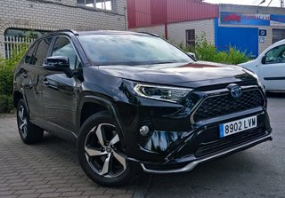 Toyota RAV4 Híbrido Enchufable 4x4 - NEGOCIABLE