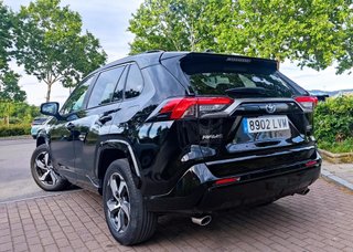 Toyota RAV4 Híbrido Enchufable 4x4 - NEGOCIABLE