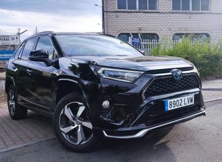 Toyota RAV4 Híbrido Enchufable 4x4 - NEGOCIABLE