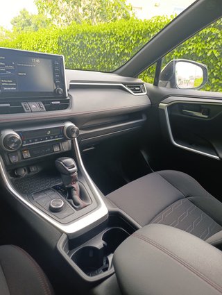 Toyota RAV4 Híbrido Enchufable 4x4 - NEGOCIABLE