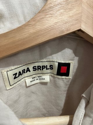 Camisa Zara SRPLS Talla L Beige