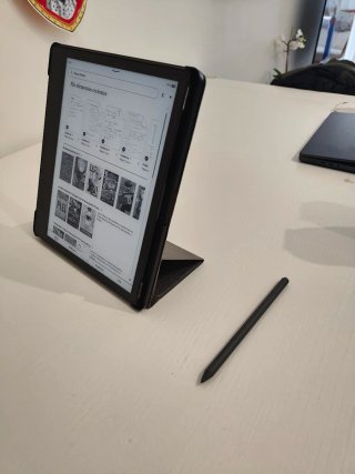 Amazon Kindle Scribe 2 + Funda