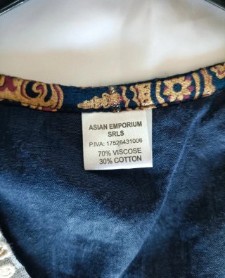 Abito estivo boho-chic blu e oro
