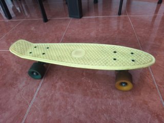 Patineta infantil amarilla