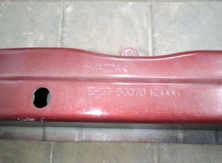 Refuerzo paragolpes del eh1050070 mazda cx-7 99822