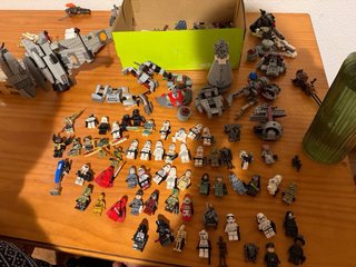 Lego Star Wars AT-AT y vehículos darth maul etc...