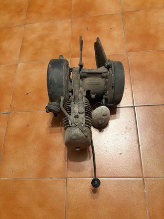 Motor gasolina bicicleta antigua