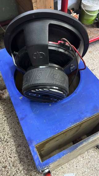 Subwoofer DD Audio Serie 715F
