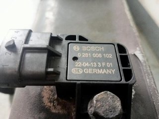 Renault 21217828 0281006102 colector magnum 107575