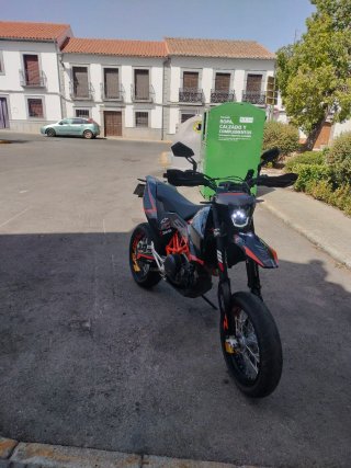 KTM 690 Enduro/Motocross/Supermoto