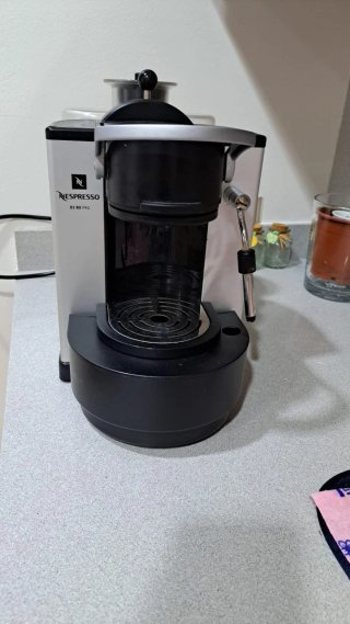 Cafetera Nespresso ES80 Pro