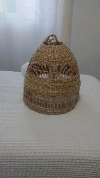 Lámpara de mimbre