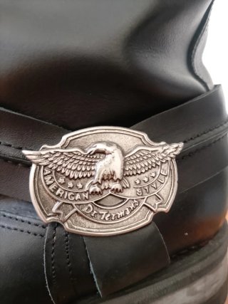 Botas moteras hombre cuero con águila