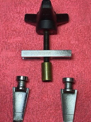 Extractor Universal CR.D10 marca Facom