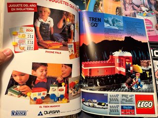 Lote 45 revistas Juguetes y Juegos de España.