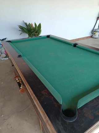 Mesa de billar profesional, con Monedero roto