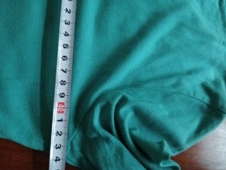 Camiseta Teal con Volantes