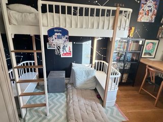 Cama alta tipo litera de diseño