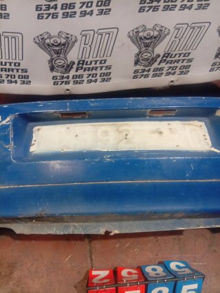 Paragolpes trasero VW Golf 4