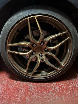 Llantas CONCAVER CVR3 Bronce con neumaticos