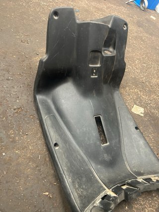 Contraescudo Yamaha BW's 50 90/00