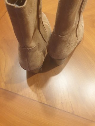 Botines de piel
