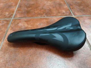 Sillín WTD Kona Negro