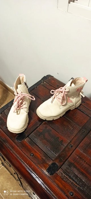 Botas niña beige y rosa
