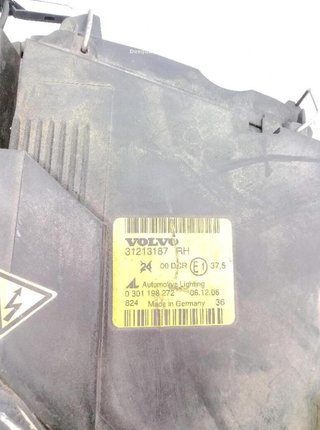 Faro derecho volvo 21120992 31213187 s40 ii 2.4 d5