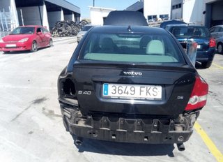 Faro derecho volvo 21120992 31213187 s40 ii 2.4 d5