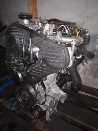 Motor Mazda RF
