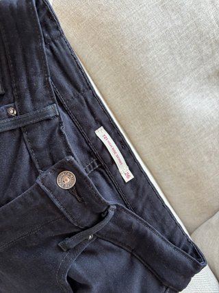 Vaqueros Levi's negros
