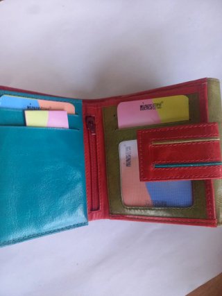 Cartera Nieves Arce Aqua 8773 Roja y Verde