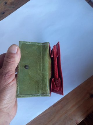 Cartera Nieves Arce Aqua 8773 Roja y Verde