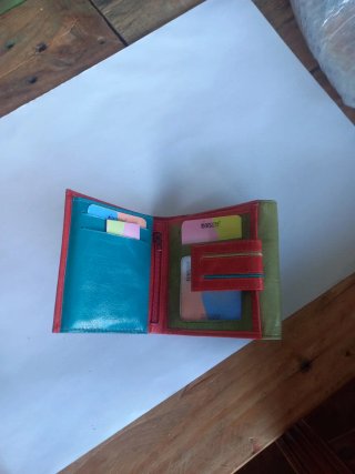 Cartera Nieves Arce Aqua 8773 Roja y Verde