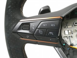 Volante Cupra Formentor KM