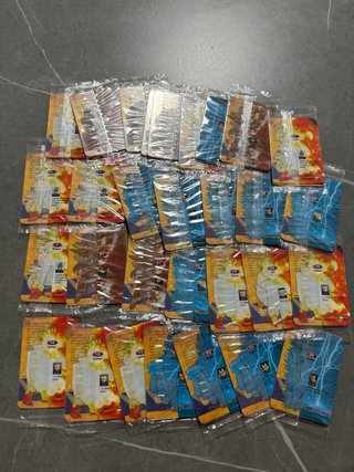 Lotto 30 Bustine Lamincards Dragon Ball Energia S