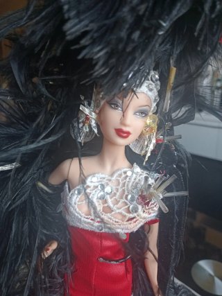 Muñeca Barbie OOAK Vestido Negro y Rojo