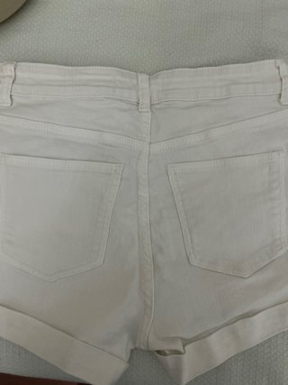 Pantalones cortos blancos