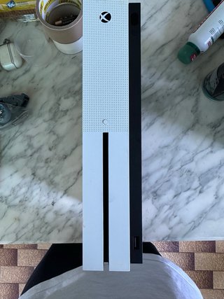 Xbox One S Microsoft