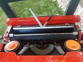 Máquina de escribir Olivetti Valentine
