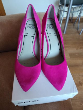 Zapatos de tacón Geox rosas