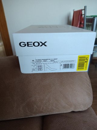 Zapatos de tacón Geox rosas