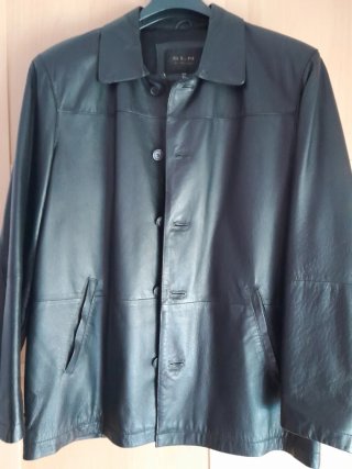 Chaqueta de Piel SLN Negra