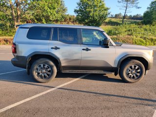 Toyota Land Cruiser 250 VX 2025
